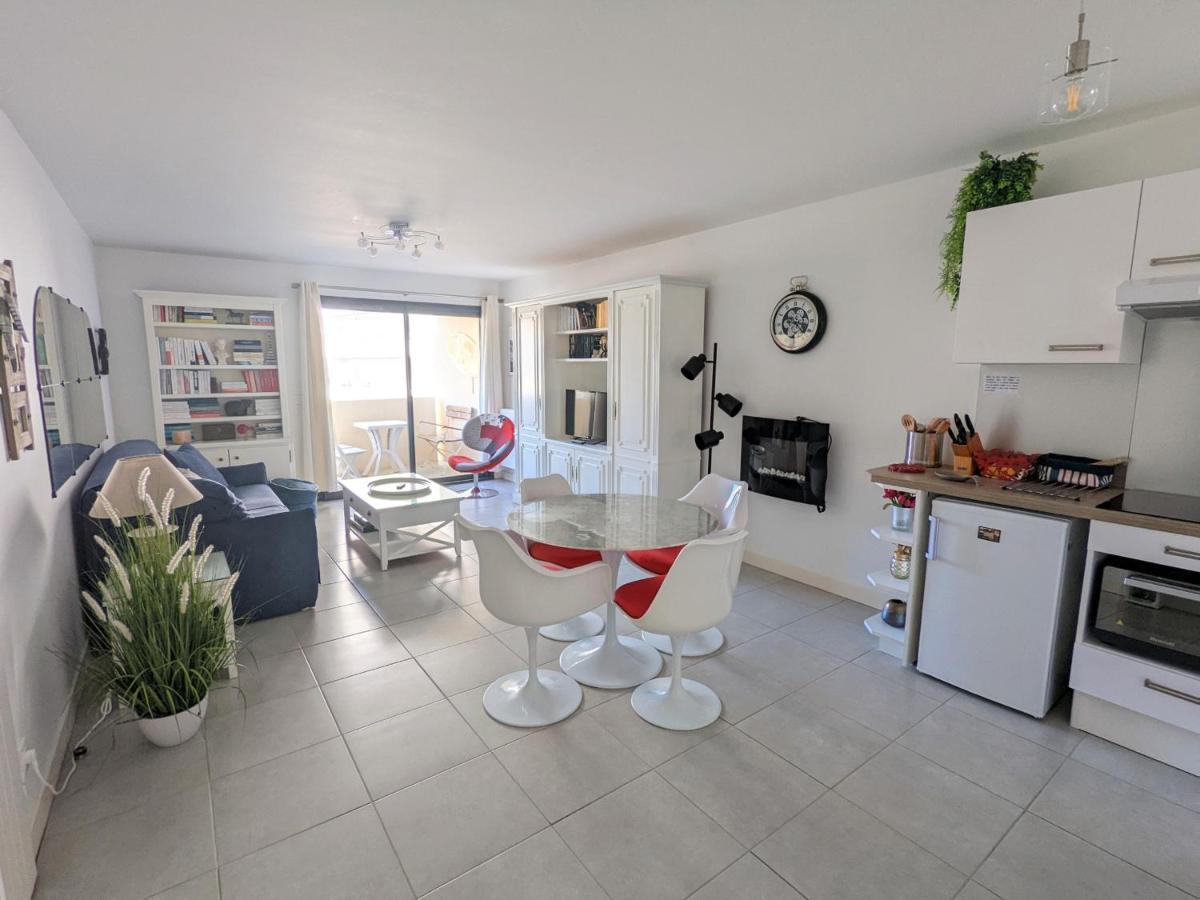 Arcachon Centre Ville - Charmant T2 Avec Balcon, Parking Securise, Proche Gare, Commerces Et Plage - Fr-1-420-90 Exterior foto