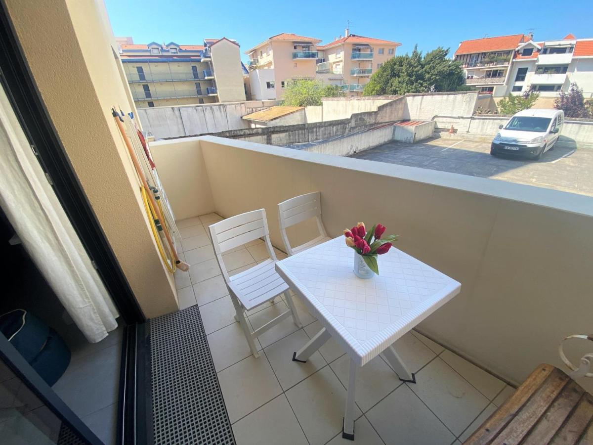 Arcachon Centre Ville - Charmant T2 Avec Balcon, Parking Securise, Proche Gare, Commerces Et Plage - Fr-1-420-90 Exterior foto